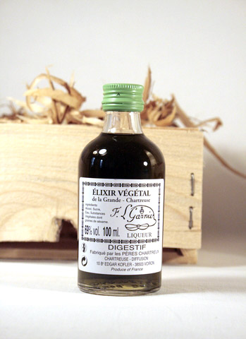 Chartreuse Elixir Vegetal de La Grande Digestif Herbal Liqueur